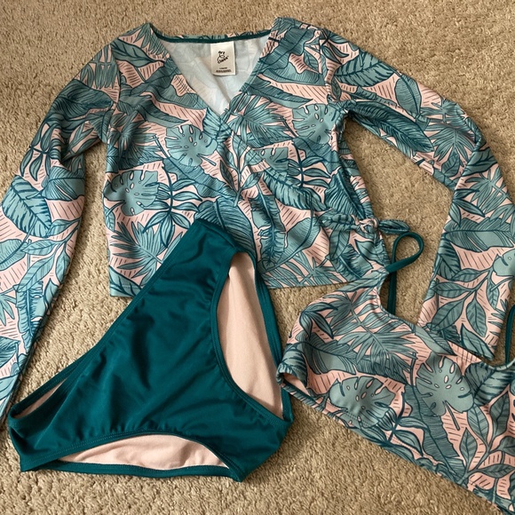 Girls 3 piece Swimsuit - Picture 1 of 4